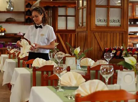 Seagull Hotel 2*